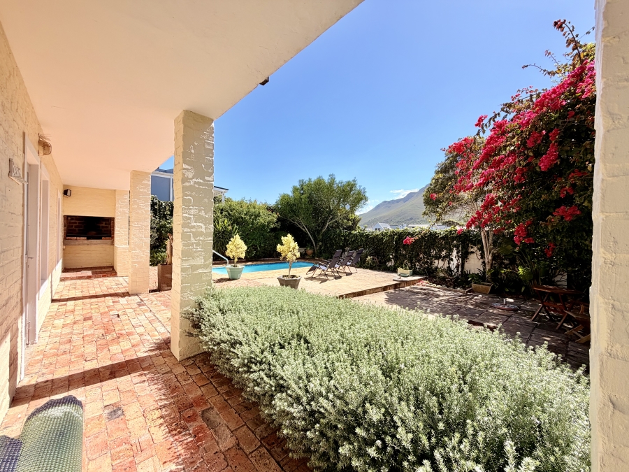 4 Bedroom Property for Sale in Vermont Western Cape